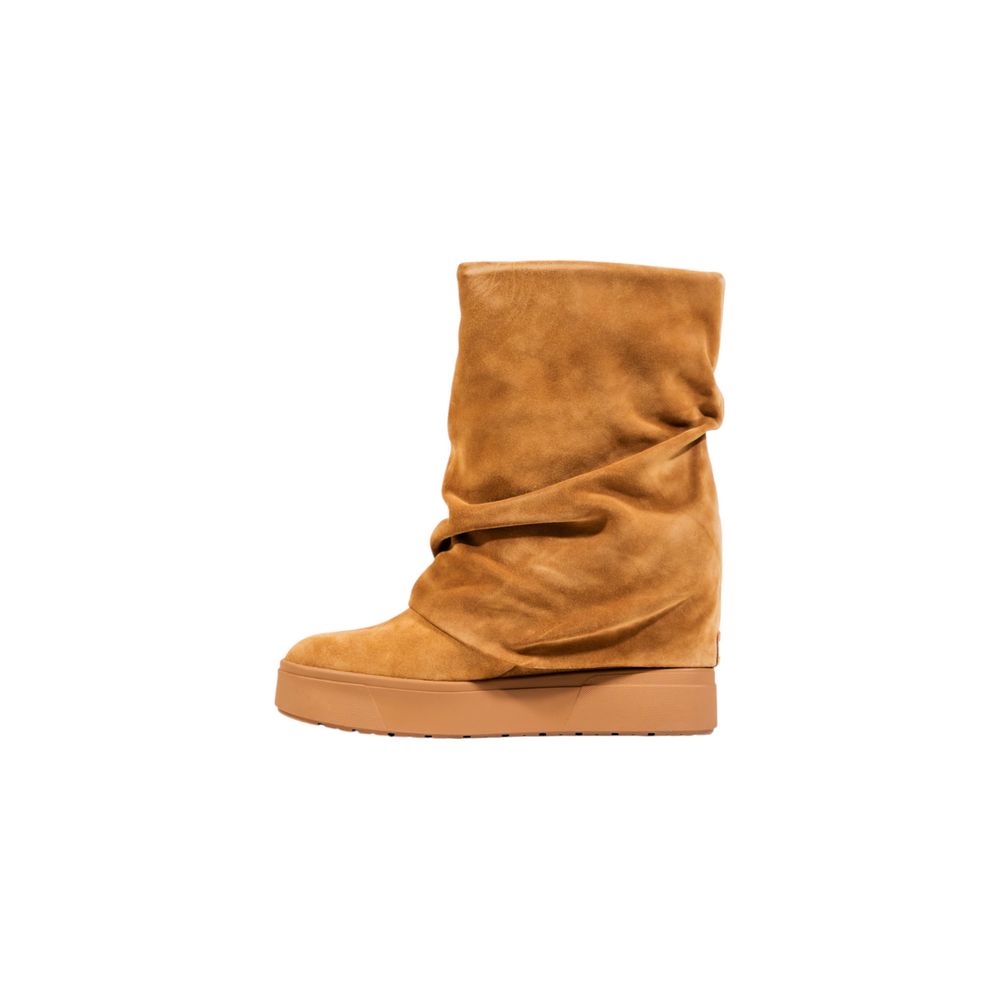 Guess Beige Suede Leather Ankle Boots - Luxury Boutique Co