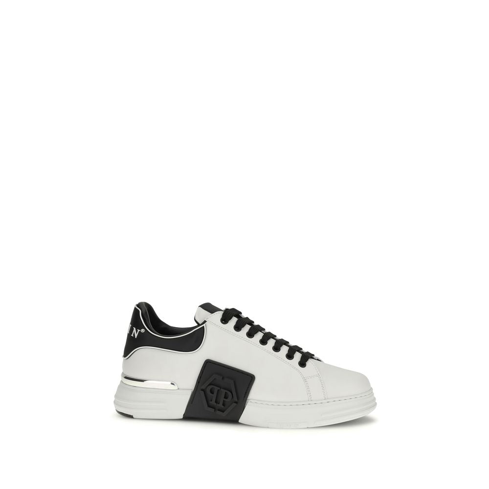 Philipp Plein White Calf Leather Bos Taurus Low Top Sneakers - Luxury Boutique Co