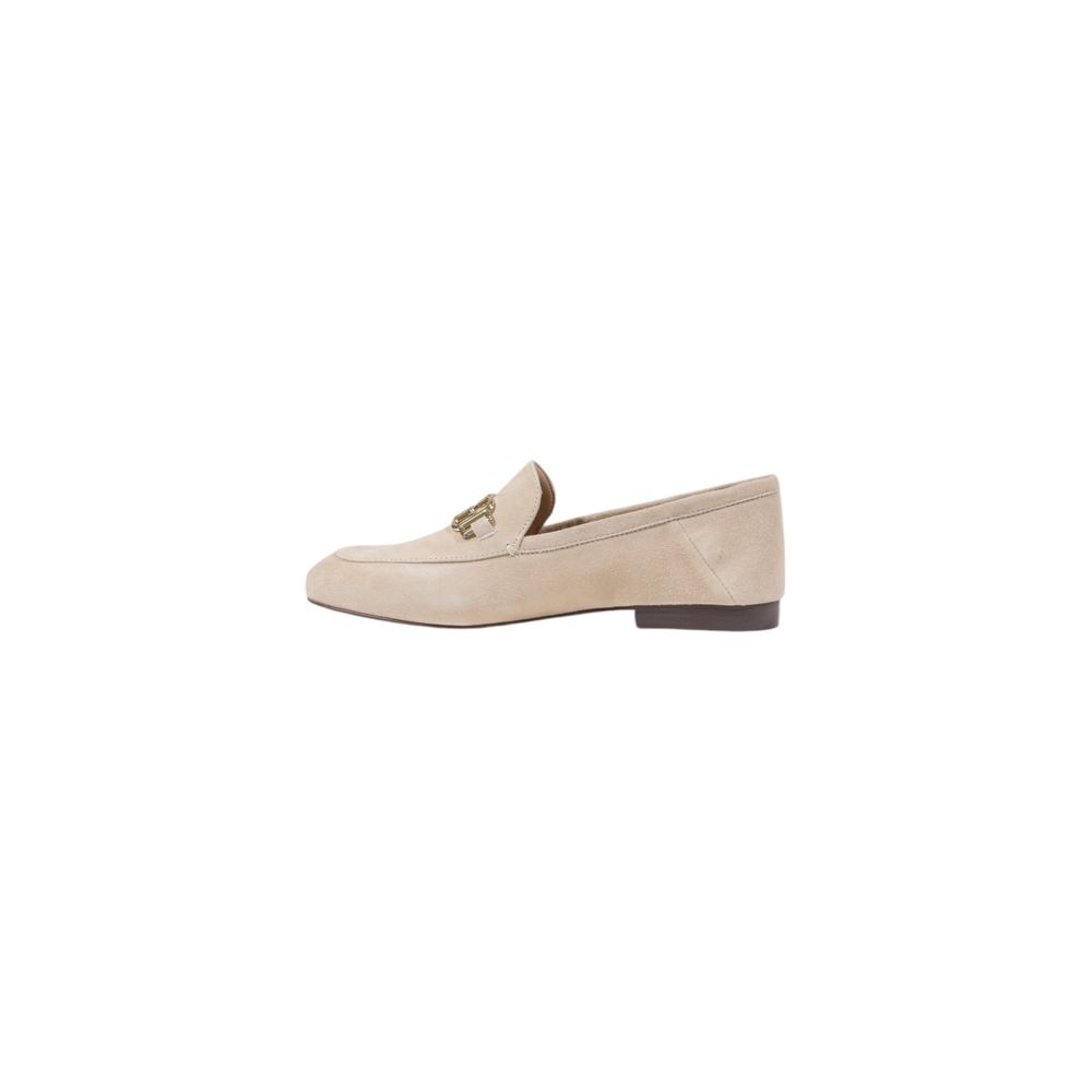 Guess Beige Leather Platform Pumps - Luxury Boutique Co